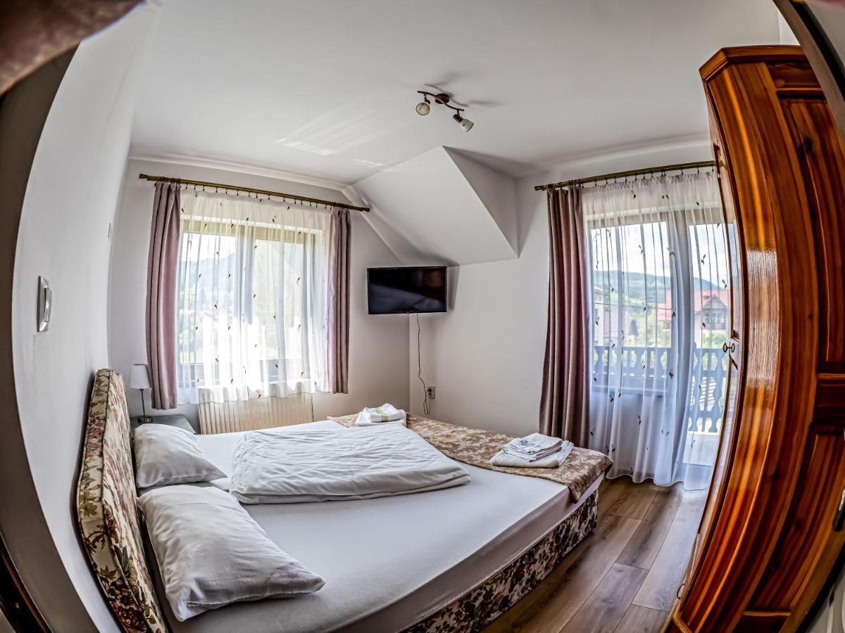 Pojorîta Casa Iulia 빌라 외부 사진